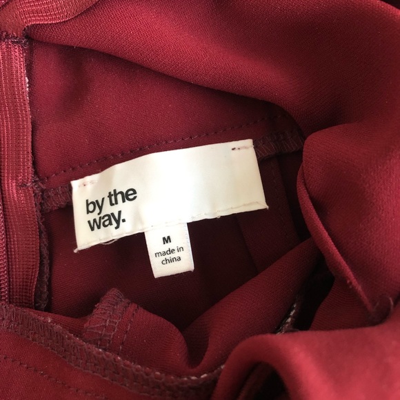 Red open front jumpsuit size M - Picture 5 of 5